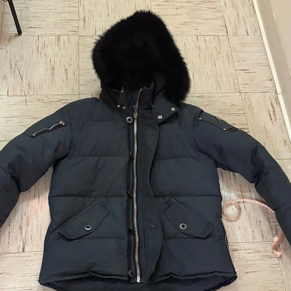MOOSE KNUCKLES Original Shearling Men's Black Puffer Jacket with Fur Hood Size M - Picture 4 of 16